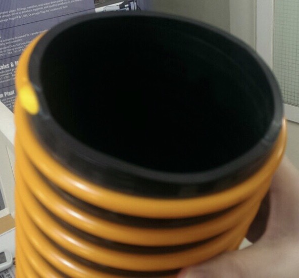 5c4af9e35fbcb8e2e1ad